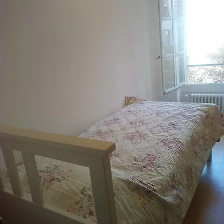 Charming Flat Center And Near The