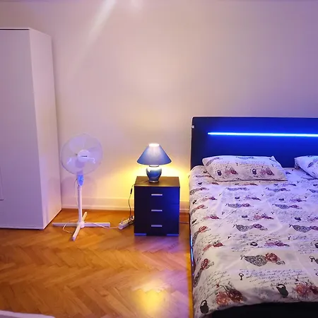 Apartment Charming Flat Center And Near The