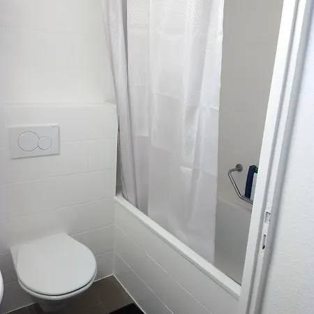 Charming Flat Center And Near The