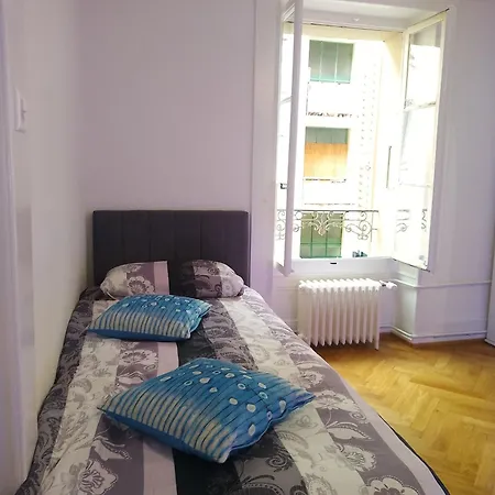 Apartment Charming Flat Center And Near The Geneva